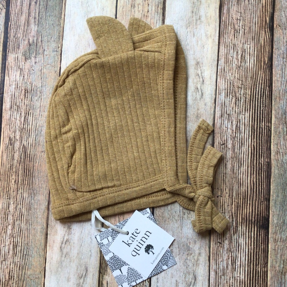 NWT Kate Quinn Ochre Bear Hat